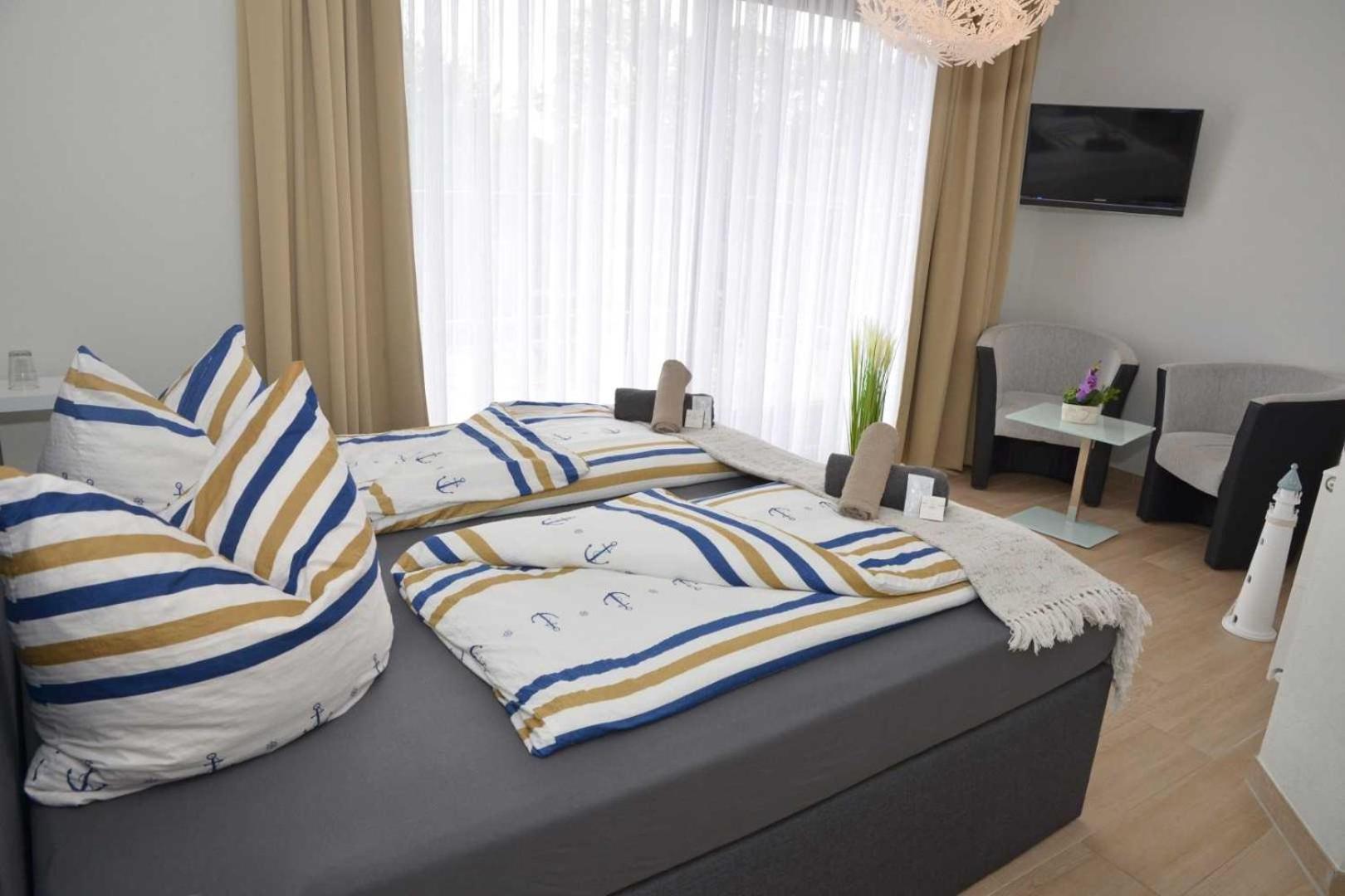 Hotel Zur Seerobbe كوكسهافن المظهر الخارجي الصورة