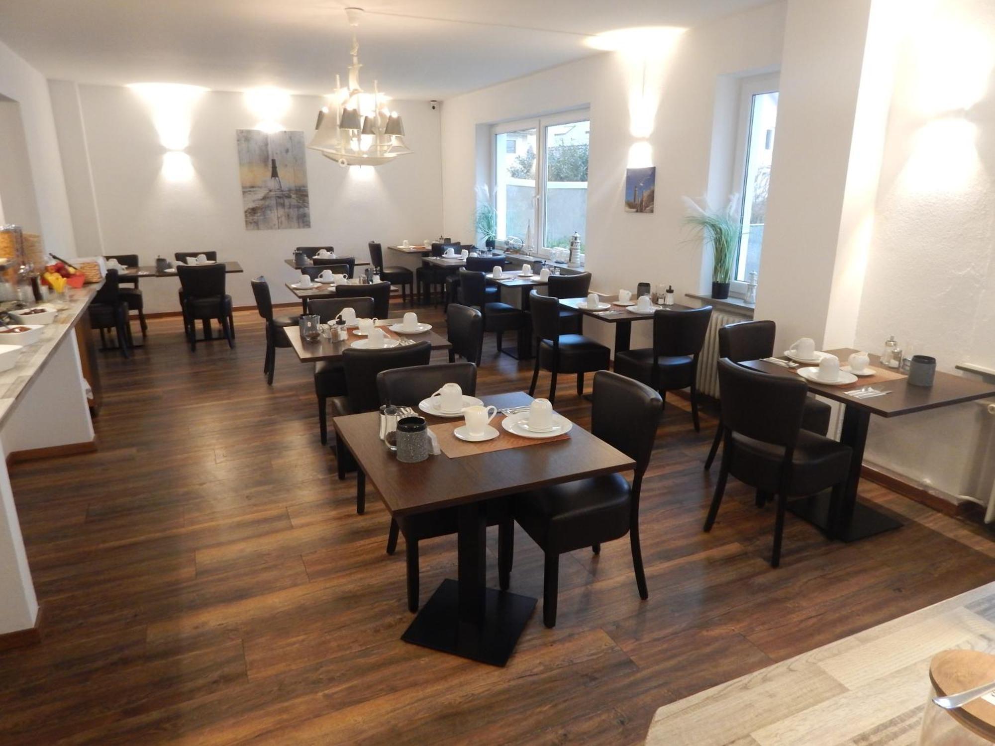 Hotel Zur Seerobbe كوكسهافن المظهر الخارجي الصورة